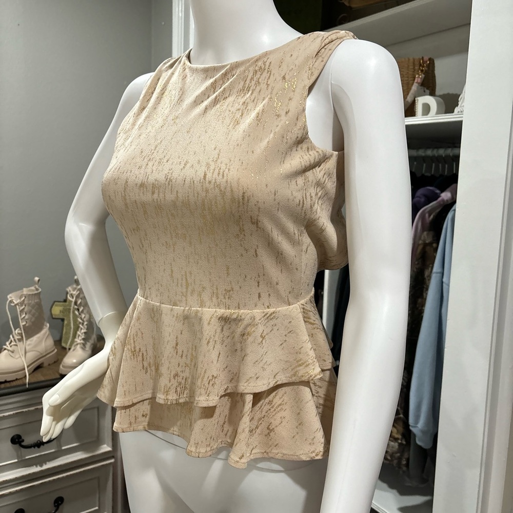 Cute backless sleeveless top never worn